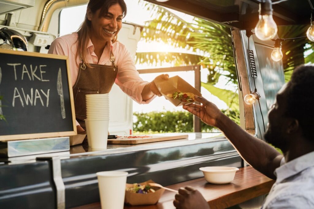 Contrat de location mensuelle signé entre le loueur et l’entrepreneur